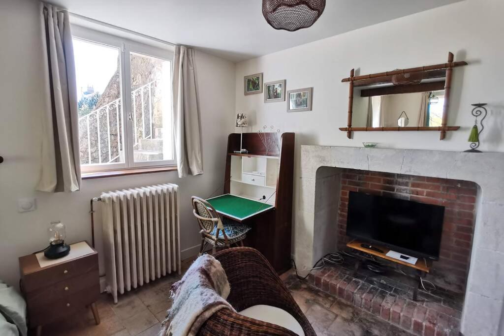 AMALOUYSE Studio de charme au cœur des châteaux de Loire Montlouis-sur-Loire Extérieur photo