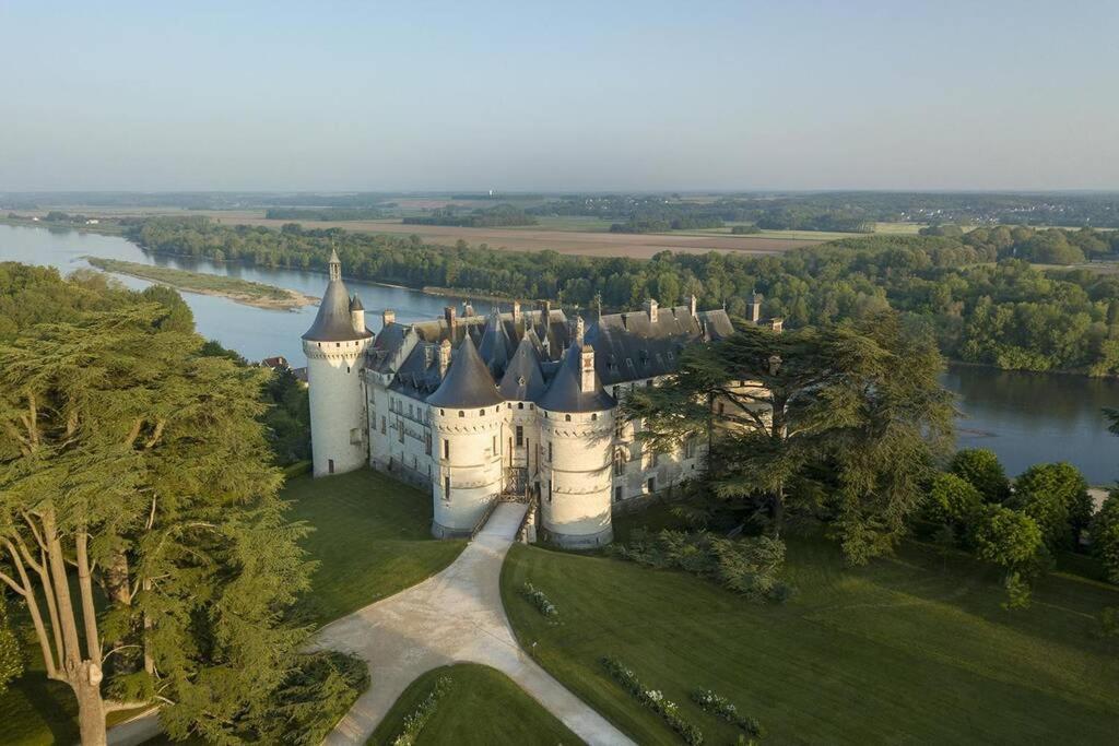 AMALOUYSE Studio de charme au cœur des châteaux de Loire Montlouis-sur-Loire Extérieur photo